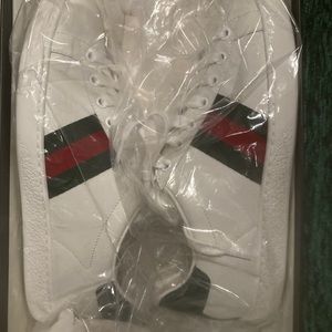Gucci Sneakers NWT